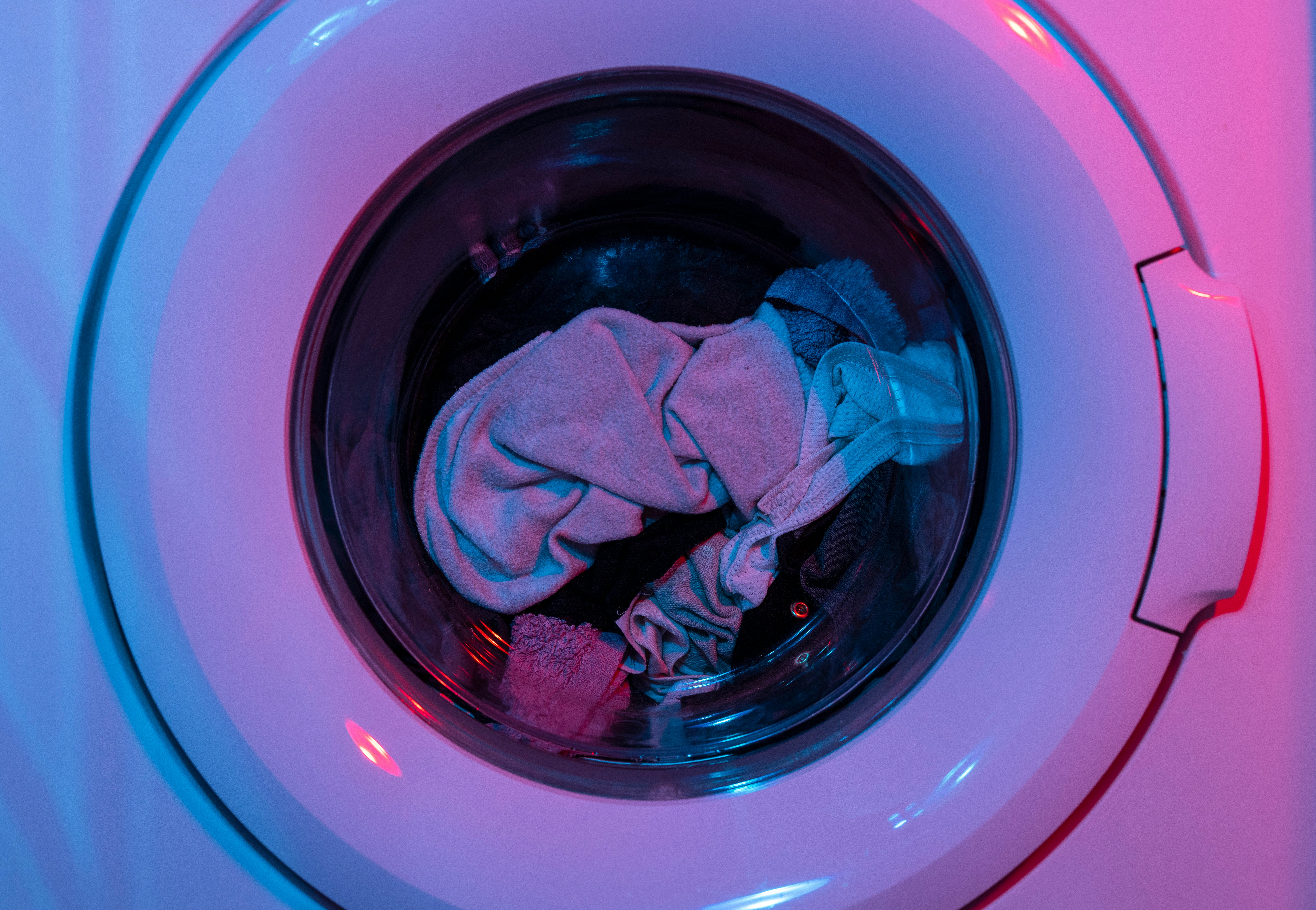 WashWash digital laundry platform interface